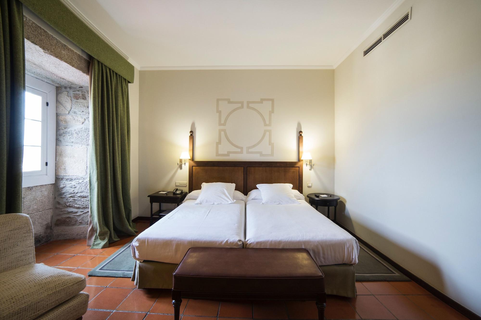 Parador De Монфорте-де-Лемос Экстерьер фото